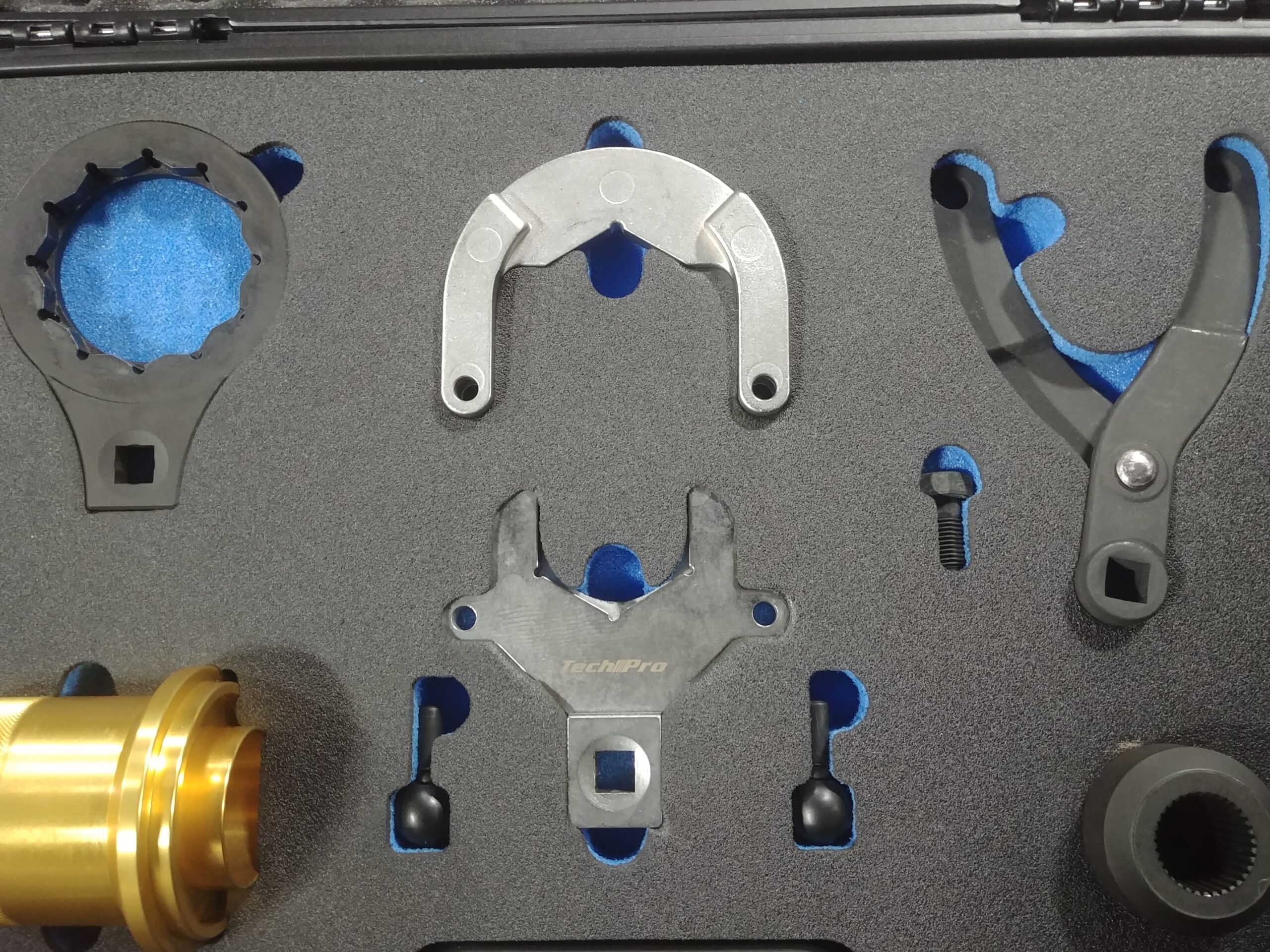 Mechanic Nation - BMW Final Driveshaft Removal Tool