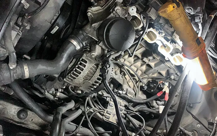 Mechanic Nation real work: BMW N20 with intake manifold removed