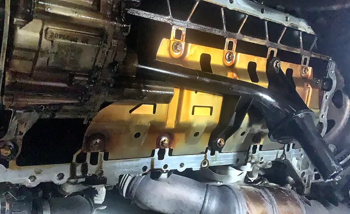 Mechanic Nation real work: BMW N20 oil pan off, oil pump pickup exposed