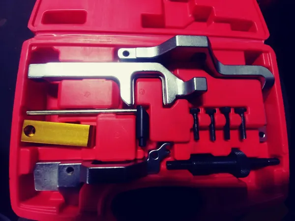 Mechanic Nation MINI Cooper engine timing tool set