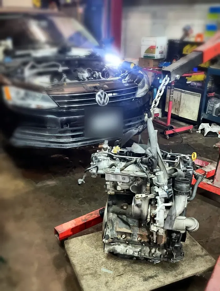 Mechanic Nation real work: VW Jetta TSI engine replacement